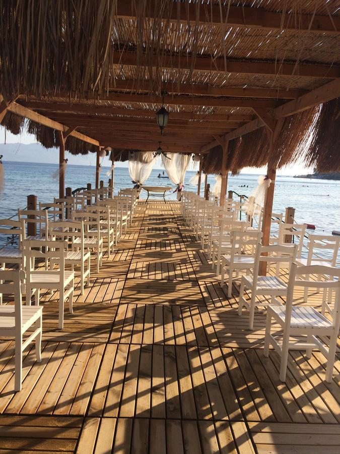 Meteor Beach Hotel Turgutreis Exteriör bild