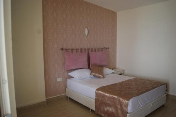 Meteor Beach Hotel Turgutreis Rum bild